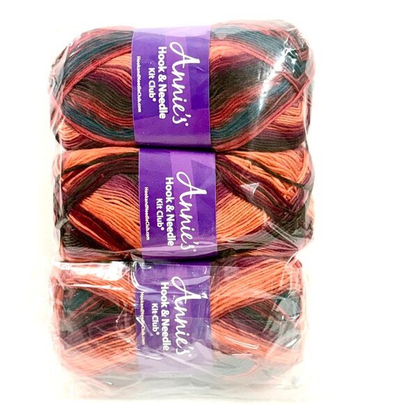 Annies Hook & Needle Kit Club Lacy Mesh Shawl Crochet Kit With Yarn - Picture 4 of 5